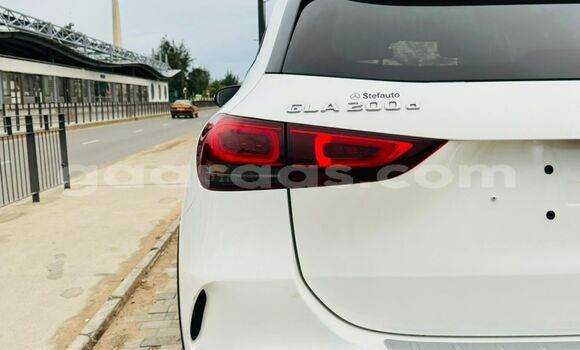 Dieundeu Beess Mercedes‒Benz GLA-klasse AMG White Auto in Dakar in Dakar Dieundeu Beess Mercedes‒Benz GLA-klasse AMG White Auto in Dakar in Dakar