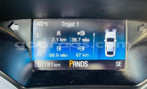 Acheter Occasion Voiture Ford Focus Beige à Dakar, Dakar Acheter Occasion Voiture Ford Focus Beige à Dakar, Dakar