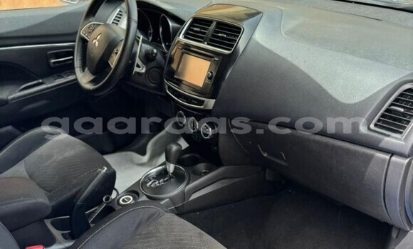 Dieundeu Occasion Mitsubishi Outlander Blue Auto in Dakar in Dakar Dieundeu Occasion Mitsubishi Outlander Blue Auto in Dakar in Dakar