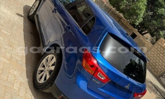Dieundeu Occasion Mitsubishi Outlander Blue Auto in Dakar in Dakar Dieundeu Occasion Mitsubishi Outlander Blue Auto in Dakar in Dakar
