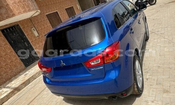 Dieundeu Occasion Mitsubishi Outlander Blue Auto in Dakar in Dakar Dieundeu Occasion Mitsubishi Outlander Blue Auto in Dakar in Dakar