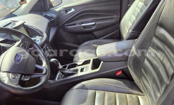 Buy Used Ford Escape Silver Car in Dakar in Dakar Buy Used Ford Escape Silver Car in Dakar in Dakar