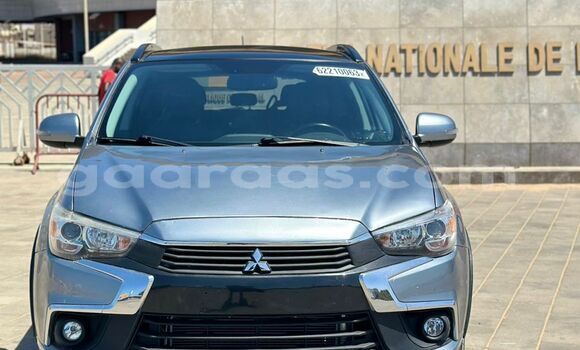 Dieundeu Occasion Mitsubishi Outlander Silver Auto in Dakar in Dakar