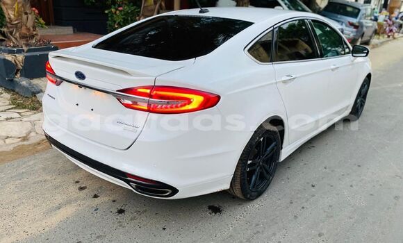 Dieundeu Beess Ford Fusion White Auto in Dakar in Dakar Dieundeu Beess Ford Fusion White Auto in Dakar in Dakar