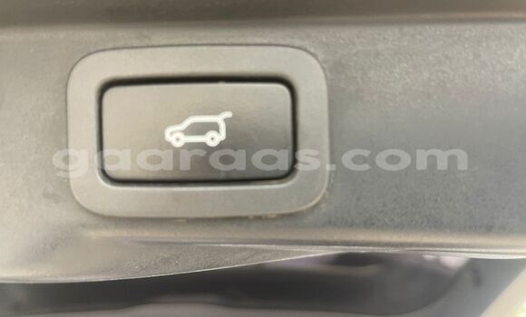 Dieundeu Beess Range Rover Range Rover Black Auto in Dakar in Dakar Dieundeu Beess Range Rover Range Rover Black Auto in Dakar in Dakar