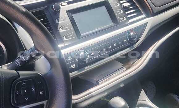 Acheter Import Voiture Toyota Highlander Gris métallisé à Dakar, Dakar Acheter Import Voiture Toyota Highlander Gris métallisé à Dakar, Dakar