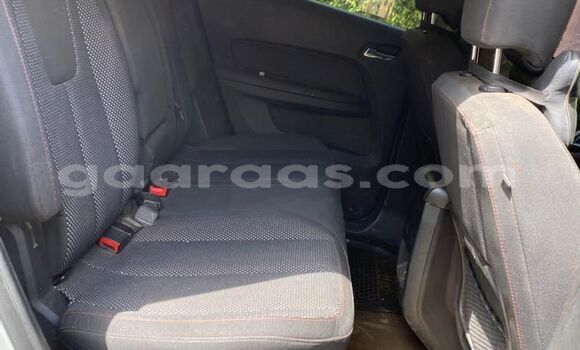 Dieundeu Occasion Chevrolet Equinox Beige Auto in Dakar in Dakar Dieundeu Occasion Chevrolet Equinox Beige Auto in Dakar in Dakar