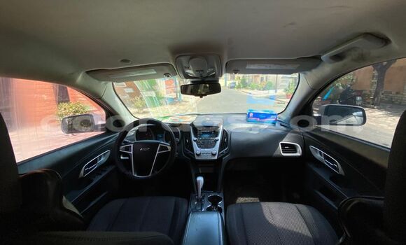 Dieundeu Occasion Chevrolet Equinox Beige Auto in Dakar in Dakar Dieundeu Occasion Chevrolet Equinox Beige Auto in Dakar in Dakar