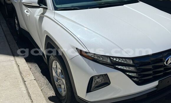 Dieundeu Occasion Hyundai Tucson White Auto in Dakar in Dakar Dieundeu Occasion Hyundai Tucson White Auto in Dakar in Dakar