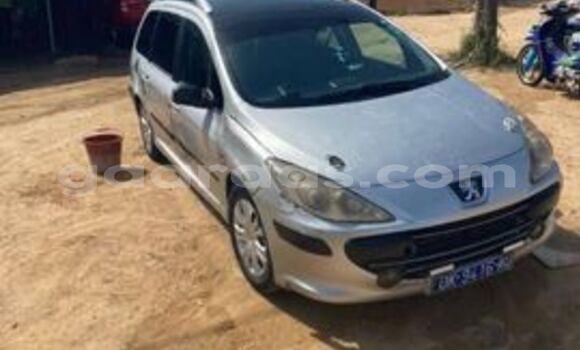 Dieundeu Occasion Toyota Altis Other Auto in Dakar in Dakar Dieundeu Occasion Toyota Altis Other Auto in Dakar in Dakar