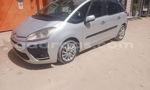 Acheter Occasion Voiture Piaggio Porter Autre à Dakar, Dakar