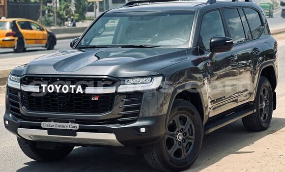 Dieundeu Imported Toyota Land Cruiser Black Auto in Dakar in Dakar Dieundeu Imported Toyota Land Cruiser Black Auto in Dakar in Dakar