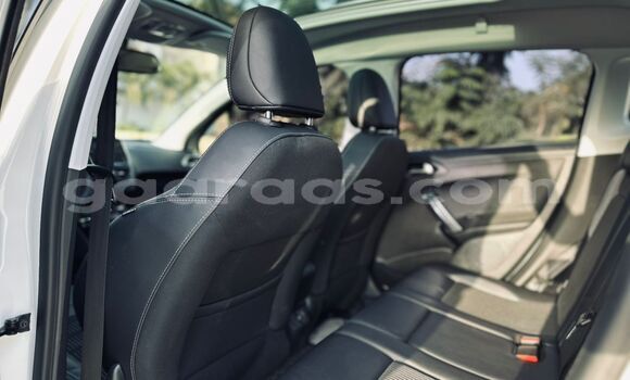 Buy Import Peugeot 2008 White Car in Dakar in Dakar Buy Import Peugeot 2008 White Car in Dakar in Dakar