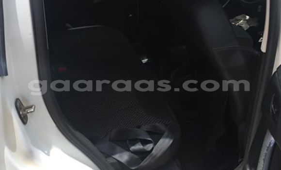 Buy Used Citroen C3 White Car in Dakar in Dakar Buy Used Citroen C3 White Car in Dakar in Dakar
