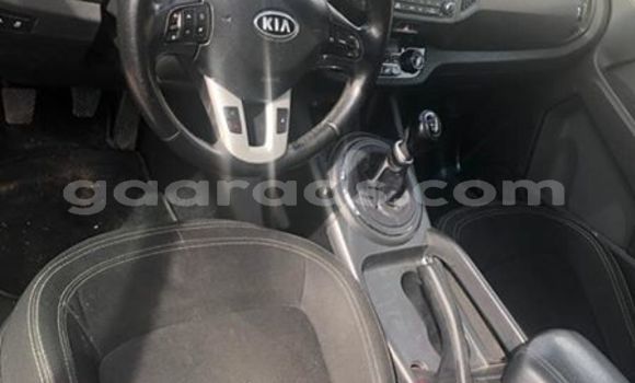 Buy Used Kia Sportage White Car in Dakar in Dakar Buy Used Kia Sportage White Car in Dakar in Dakar