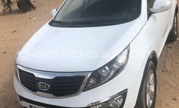 Buy Used Kia Sportage White Car in Dakar in Dakar Buy Used Kia Sportage White Car in Dakar in Dakar