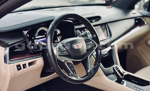 Buy Import Cadillac XT5 Black Car in Dakar in Dakar Buy Import Cadillac XT5 Black Car in Dakar in Dakar