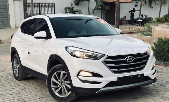 Buy Import Hyundai Tucson White Car in Dakar in Dakar Buy Import Hyundai Tucson White Car in Dakar in Dakar