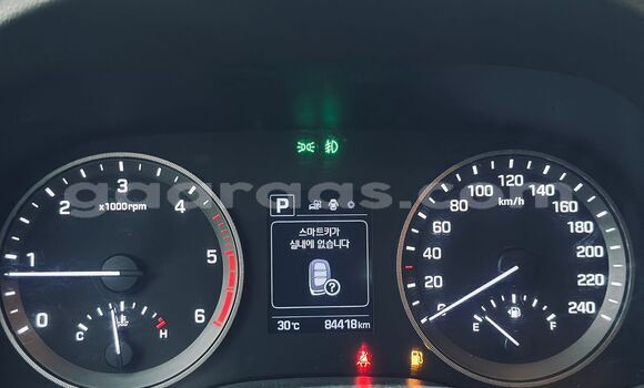 Buy Import Hyundai Tucson White Car in Dakar in Dakar Buy Import Hyundai Tucson White Car in Dakar in Dakar