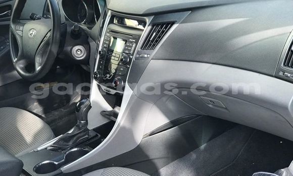 Buy Used Hyundai Sonata Silver Car in Dakar in Dakar Buy Used Hyundai Sonata Silver Car in Dakar in Dakar