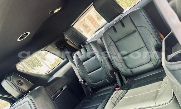 Buy Import Ford Explorer White Car in Dakar in Dakar Buy Import Ford Explorer White Car in Dakar in Dakar