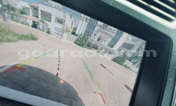 Buy Import Ford Explorer White Car in Dakar in Dakar Buy Import Ford Explorer White Car in Dakar in Dakar