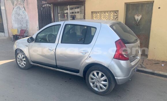 Acheter Occasion Voiture Dacia Sandero Beige à Dakar, Dakar Acheter Occasion Voiture Dacia Sandero Beige à Dakar, Dakar