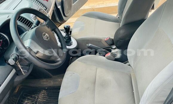 Dieundeu Occasion Nissan Sentra Silver Auto in Dakar in Dakar Dieundeu Occasion Nissan Sentra Silver Auto in Dakar in Dakar