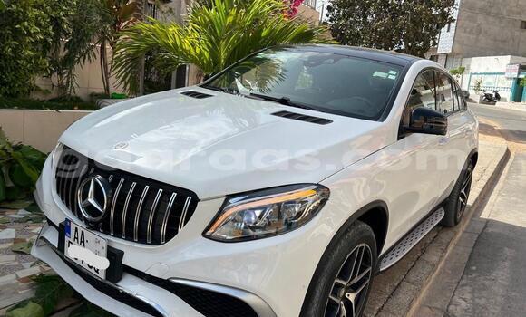 Acheter Occasion Voiture Mercedes‒Benz AMG GLC Coupe Blanc à Dakar, Dakar