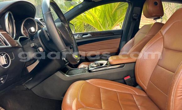 Acheter Occasion Voiture Mercedes‒Benz AMG GLC Coupe Blanc à Dakar, Dakar Acheter Occasion Voiture Mercedes‒Benz AMG GLC Coupe Blanc à Dakar, Dakar