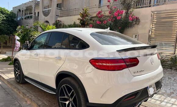 Acheter Occasion Voiture Mercedes‒Benz AMG GLC Coupe Blanc à Dakar, Dakar Acheter Occasion Voiture Mercedes‒Benz AMG GLC Coupe Blanc à Dakar, Dakar