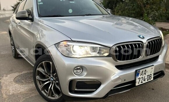 Dieundeu Occasion BMW X6 Silver Auto in Dakar in Dakar Dieundeu Occasion BMW X6 Silver Auto in Dakar in Dakar