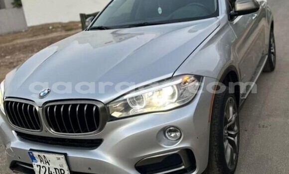 Dieundeu Occasion BMW X6 Silver Auto in Dakar in Dakar Dieundeu Occasion BMW X6 Silver Auto in Dakar in Dakar