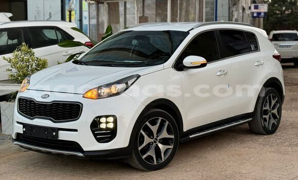 Acheter Import Voiture Kia Sportage Blanc à Dakar, Dakar Acheter Import Voiture Kia Sportage Blanc à Dakar, Dakar