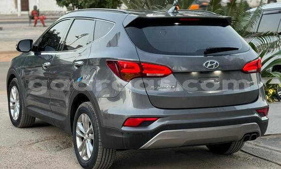 Acheter Import Voiture Hyundai Santa Fe Gris à Dakar, Dakar Acheter Import Voiture Hyundai Santa Fe Gris à Dakar, Dakar
