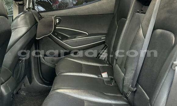 Acheter Import Voiture Hyundai Santa Fe Gris à Dakar, Dakar Acheter Import Voiture Hyundai Santa Fe Gris à Dakar, Dakar