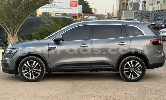 Dieundeu Imported Renault ZOE Silver Auto in Dakar in Dakar