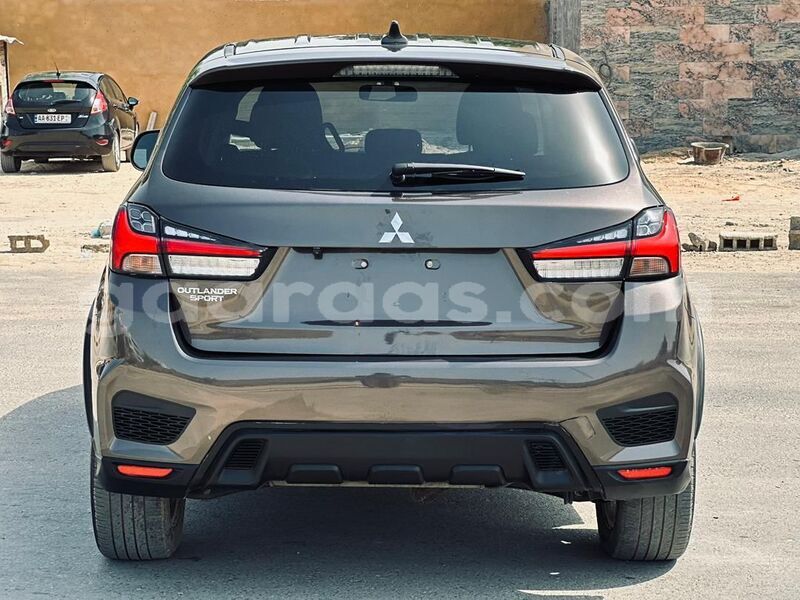 Big with watermark mitsubishi outlander dakar dakar 24805