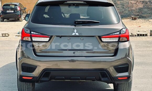 Acheter Import Voiture Mitsubishi Outlander Noir à Dakar, Dakar Acheter Import Voiture Mitsubishi Outlander Noir à Dakar, Dakar