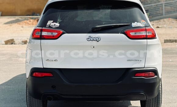 Buy Import Jeep Cherokee White Car in Dakar in Dakar Buy Import Jeep Cherokee White Car in Dakar in Dakar