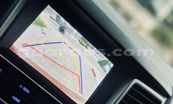 Buy Import Hyundai Tucson Red Car in Dakar in Dakar Buy Import Hyundai Tucson Red Car in Dakar in Dakar