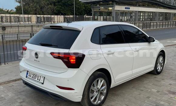 Dieundeu Occasion Volkswagen Polo White Auto in Dakar in Dakar Dieundeu Occasion Volkswagen Polo White Auto in Dakar in Dakar
