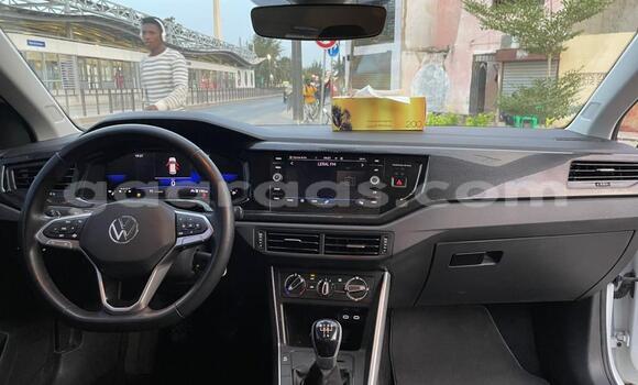 Dieundeu Occasion Volkswagen Polo White Auto in Dakar in Dakar Dieundeu Occasion Volkswagen Polo White Auto in Dakar in Dakar