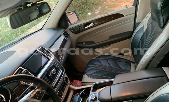 Dieundeu Occasion Mercedes‒Benz ML–Class Other Auto in Dakar in Dakar Dieundeu Occasion Mercedes‒Benz ML–Class Other Auto in Dakar in Dakar