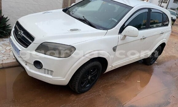 Buy Used Chevrolet Captiva White Car in Dakar in Dakar Buy Used Chevrolet Captiva White Car in Dakar in Dakar