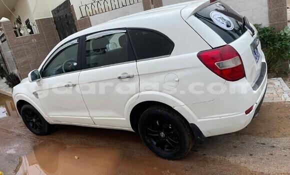 Buy Used Chevrolet Captiva White Car in Dakar in Dakar Buy Used Chevrolet Captiva White Car in Dakar in Dakar