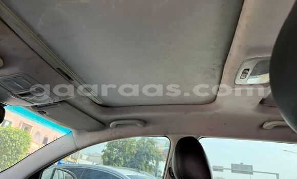 Acheter Occasion Voiture Kia Sorento Blanc à Dakar, Dakar Acheter Occasion Voiture Kia Sorento Blanc à Dakar, Dakar