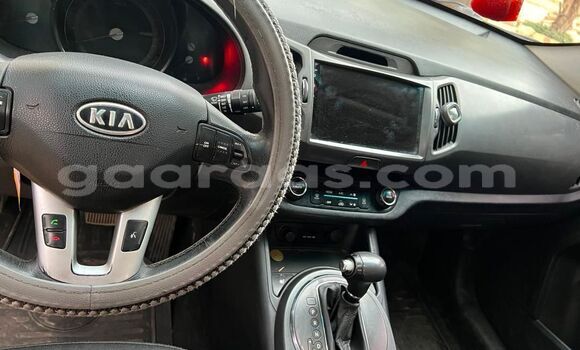 Acheter Occasion Voiture Kia Sportage Noir à Dakar, Dakar Acheter Occasion Voiture Kia Sportage Noir à Dakar, Dakar