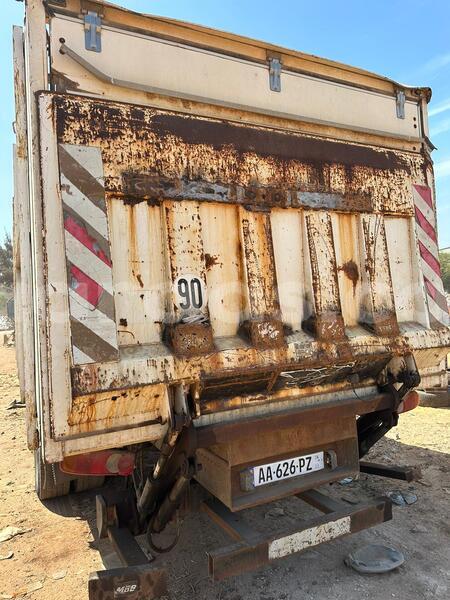 Big with watermark renault trm 10000 dakar dakar 24842