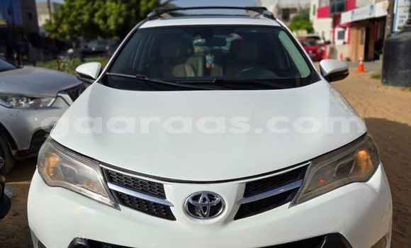 Acheter Occasion Voiture Toyota RAV4 Blanc à Dakar, Dakar Acheter Occasion Voiture Toyota RAV4 Blanc à Dakar, Dakar